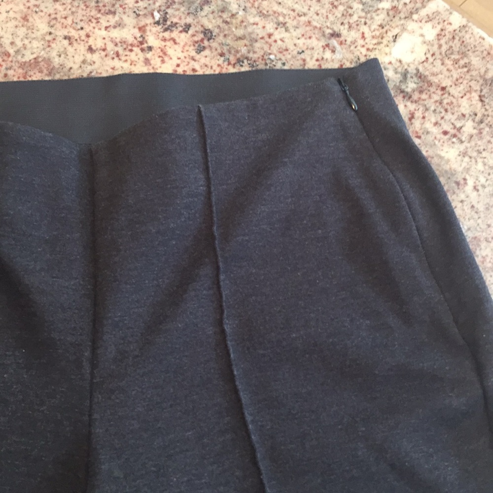 Chico’s Slimming Knit Pant Heather Gray